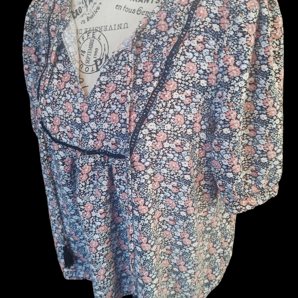 Angels forever young blouse - Picture 2 of 5